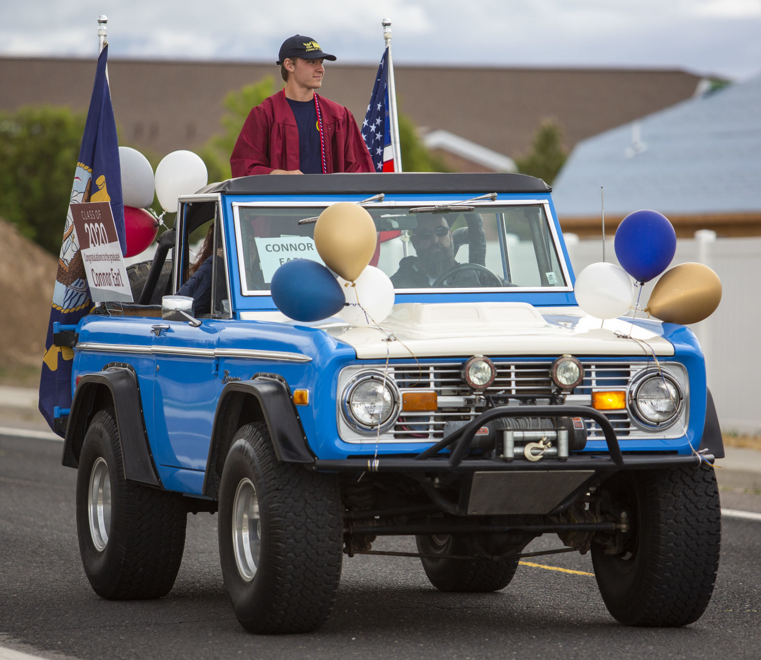 Canyon Ridge seniors honored in graduation parade